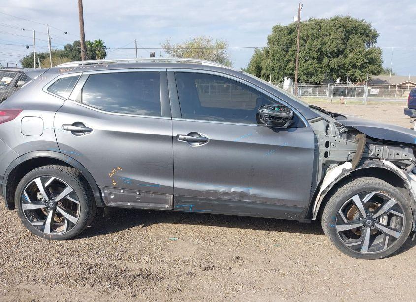Photo 14 of 2022 Nissan Rogue SPORT SL AWD XTRONIC CVT (VIN JN1BJ1CW9NW492563)