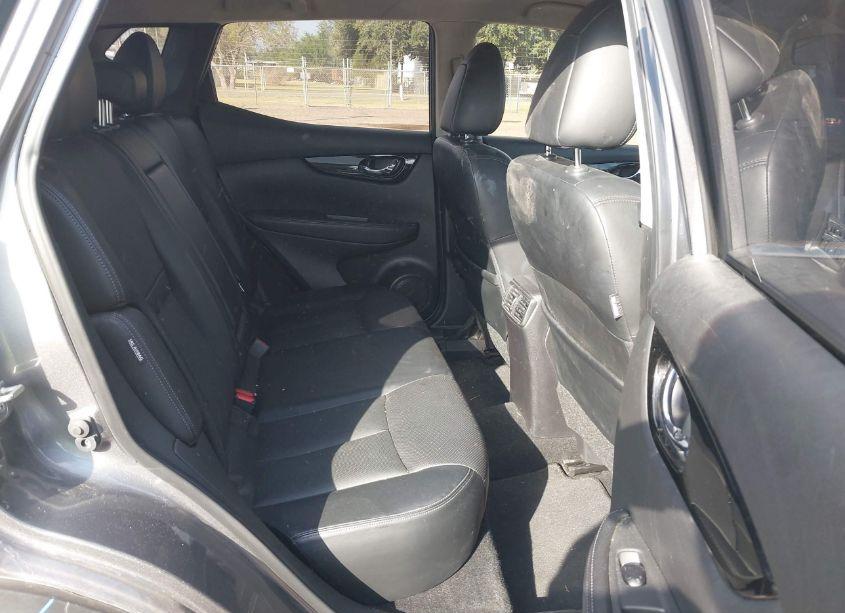 Photo 8 of 2022 Nissan Rogue SPORT SL AWD XTRONIC CVT (VIN JN1BJ1CW9NW492563)