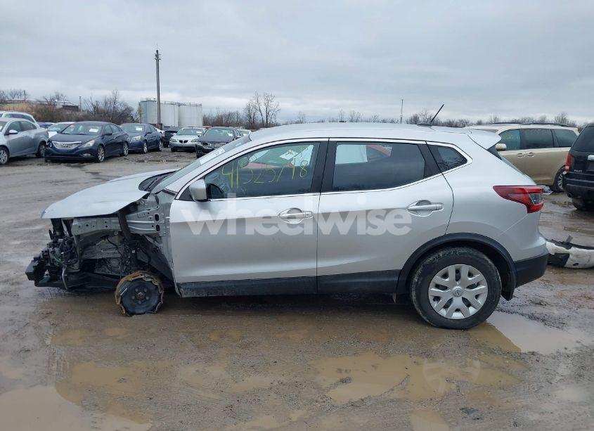Photo 15 of 2020 Nissan Rogue SPORT S AWD XTRONIC CVT (VIN JN1BJ1CWXLW365494)