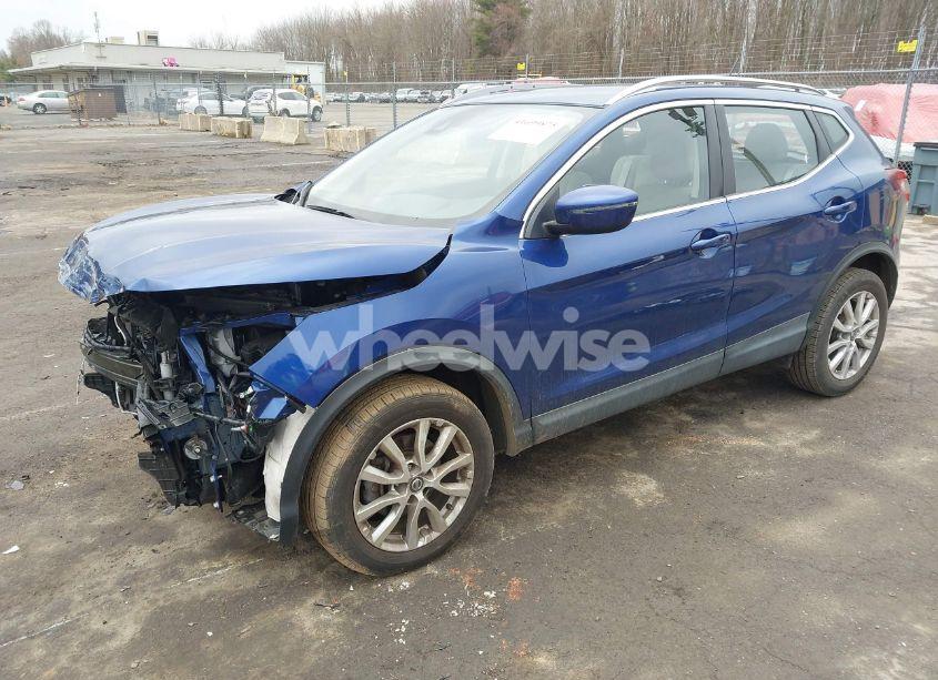 Photo 2 of 2020 Nissan Rogue SPORT SV AWD XTRONIC CVT (VIN JN1BJ1CWXLW367746)