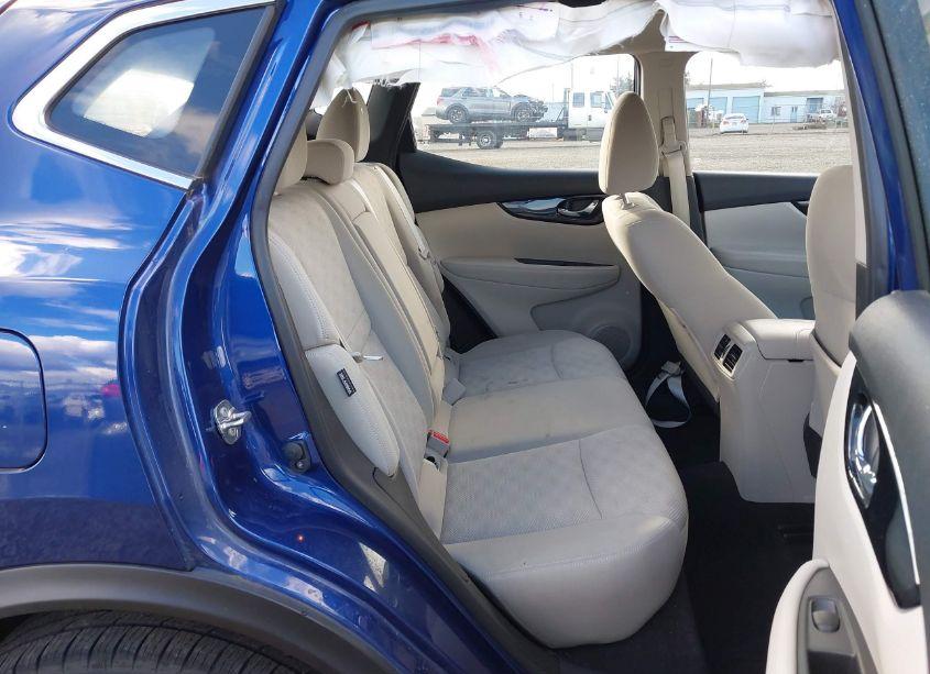 Photo 8 of 2020 Nissan Rogue SPORT SV AWD XTRONIC CVT (VIN JN1BJ1CWXLW370498)