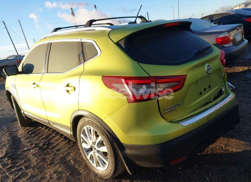 Photo 3 of 2020 Nissan Rogue SPORT SV AWD XTRONIC CVT (VIN JN1BJ1CWXLW373479)