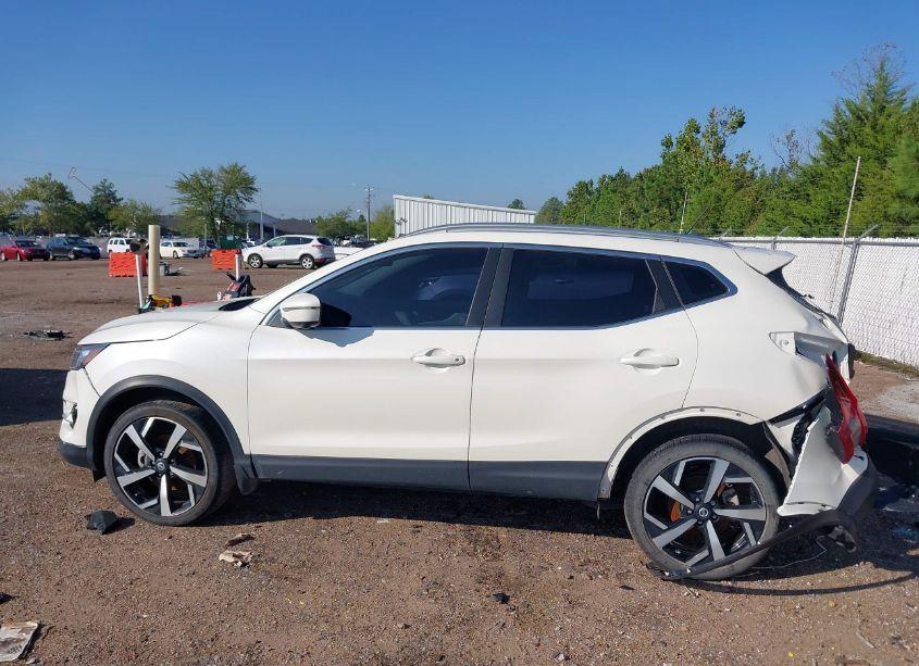 Photo 14 of 2022 Nissan Rogue SPORT SL AWD XTRONIC CVT (VIN JN1BJ1CWXNW488859)