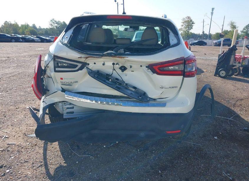 Photo 16 of 2022 Nissan Rogue SPORT SL AWD XTRONIC CVT (VIN JN1BJ1CWXNW488859)