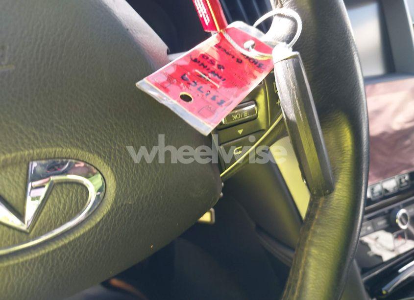 Photo 11 of 2015 Infiniti Q50 (VIN JN1BV7AP0FM331759)