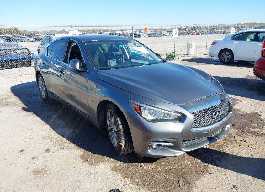 2015 Infiniti Q50 (VIN JN1BV7AP0FM338677) main photo