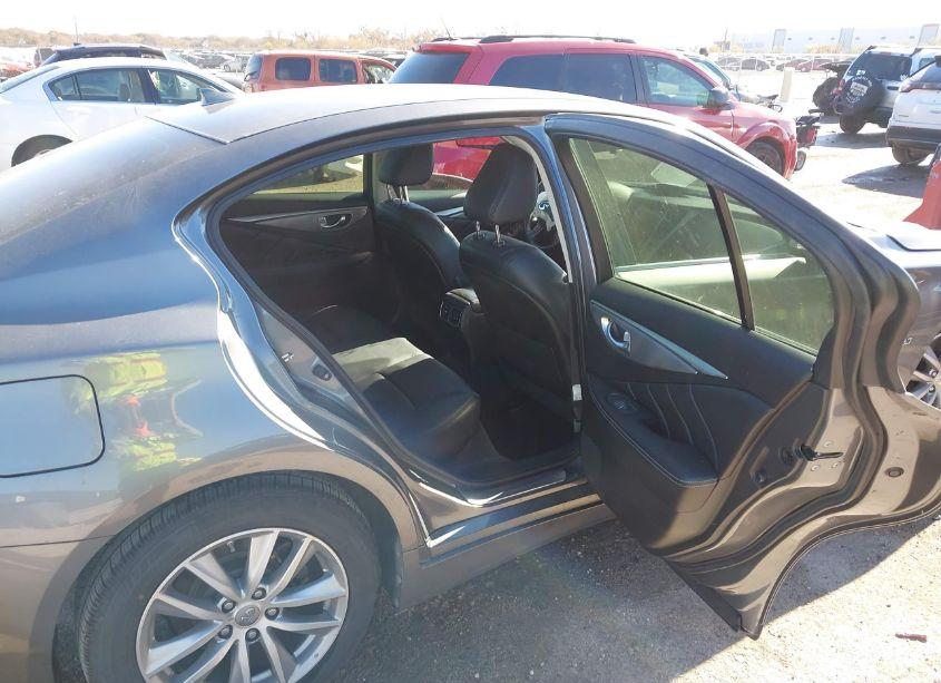 Photo 8 of 2015 Infiniti Q50 (VIN JN1BV7AP0FM338677)