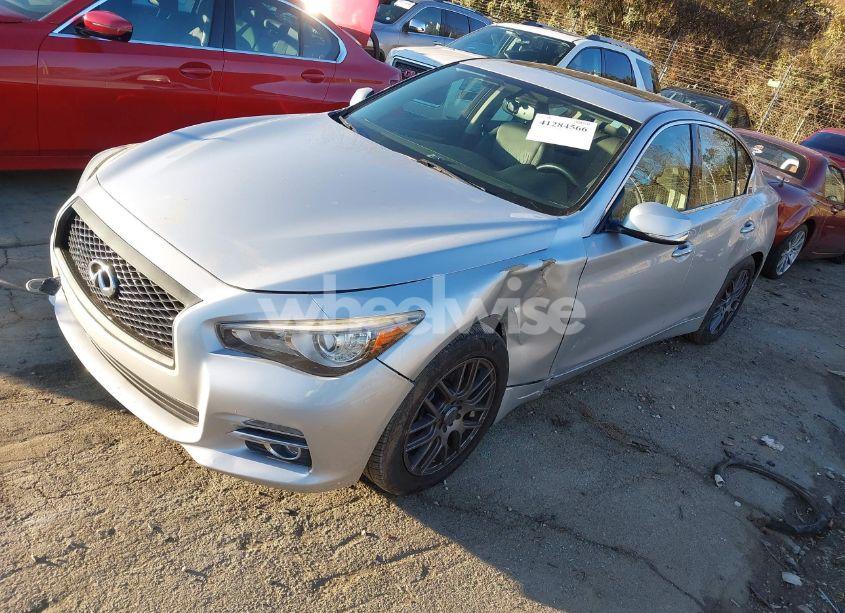 Photo 2 of 2015 Infiniti Q50 PREMIUM (VIN JN1BV7AP0FM340087)