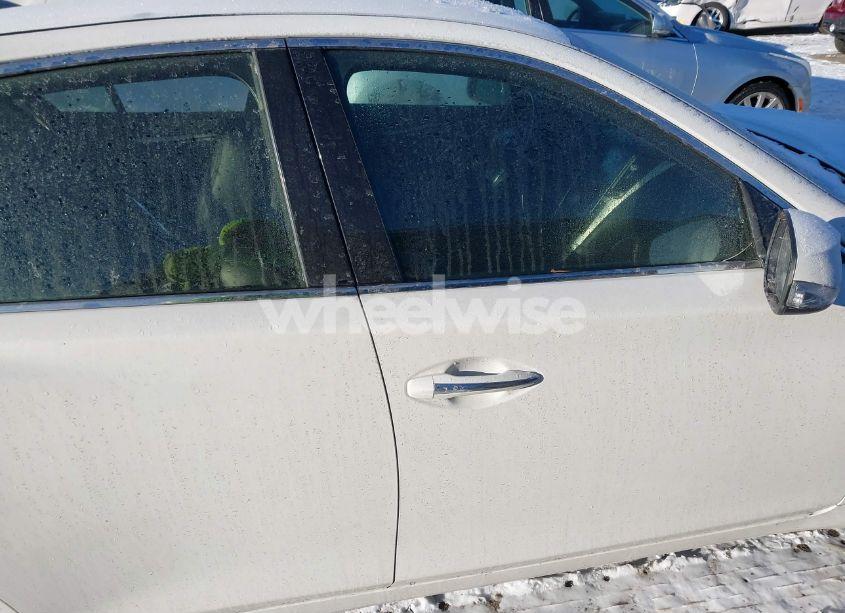 Photo 13 of 2015 Infiniti Q50 PREMIUM/SPORT (VIN JN1BV7AP0FM355799)