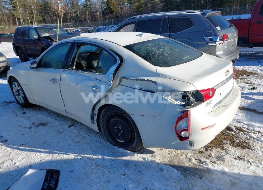 Photo 3 of 2015 Infiniti Q50 PREMIUM/SPORT (VIN JN1BV7AP0FM355799)
