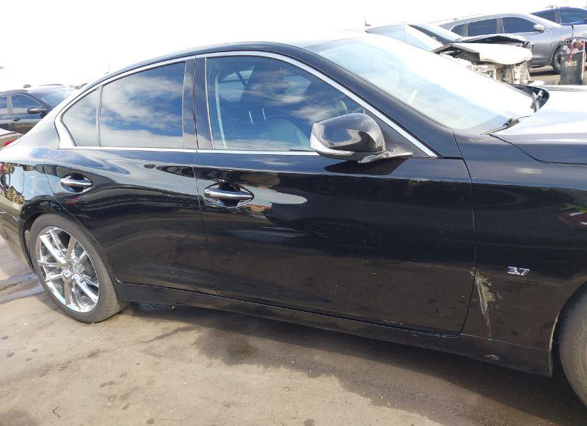 Photo 13 of 2015 Infiniti Q50 PREMIUM (VIN JN1BV7AP1FM345668)