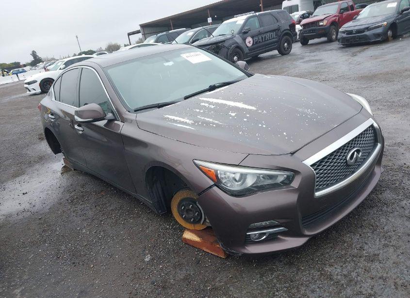 2015 Infiniti Q50 PREMIUM (VIN JN1BV7AP1FM349154) main photo