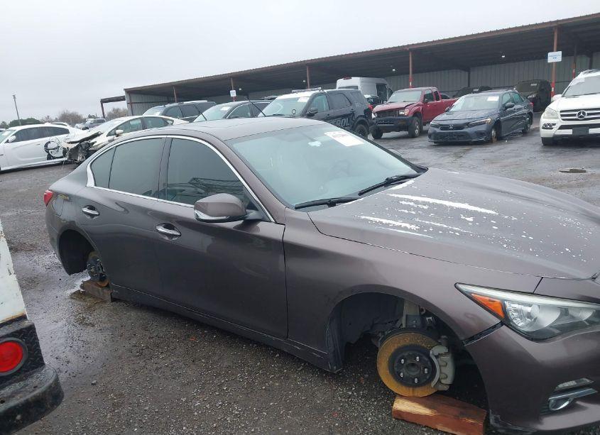 Photo 13 of 2015 Infiniti Q50 PREMIUM (VIN JN1BV7AP1FM349154)