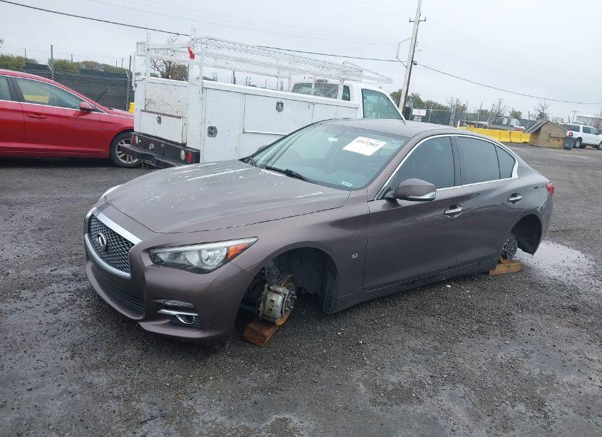 Photo 2 of 2015 Infiniti Q50 PREMIUM (VIN JN1BV7AP1FM349154)