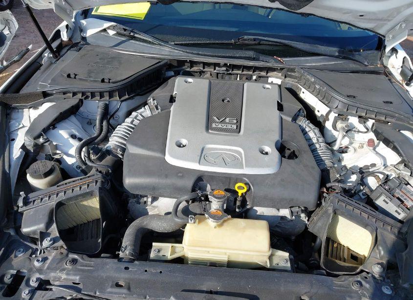 Photo 10 of 2014 Infiniti Q50 PREMIUM (VIN JN1BV7AP2EM684390)