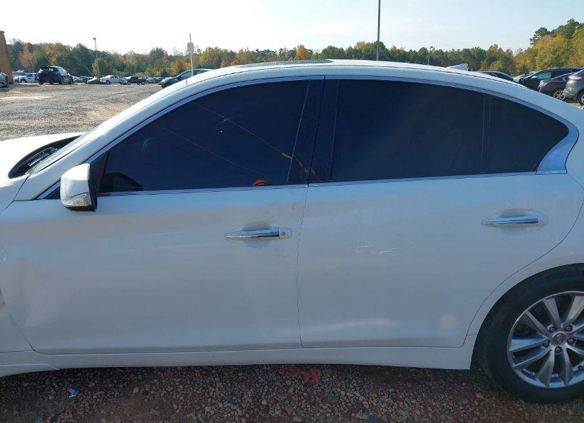 Photo 15 of 2014 Infiniti Q50 PREMIUM (VIN JN1BV7AP2EM684390)