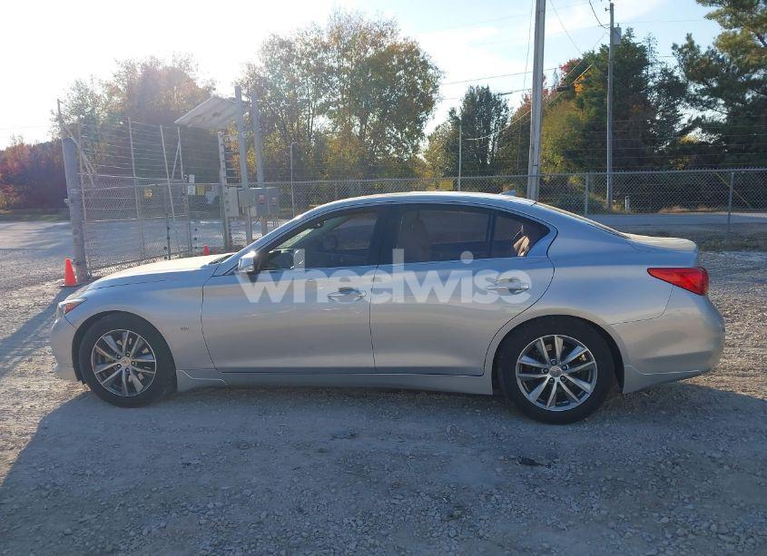Photo 14 of 2015 Infiniti Q50 PREMIUM (VIN JN1BV7AP2FM354055)