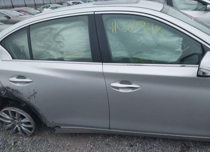 Photo 13 of 2015 Infiniti Q50 PREMIUM (VIN JN1BV7AP3FM331223)