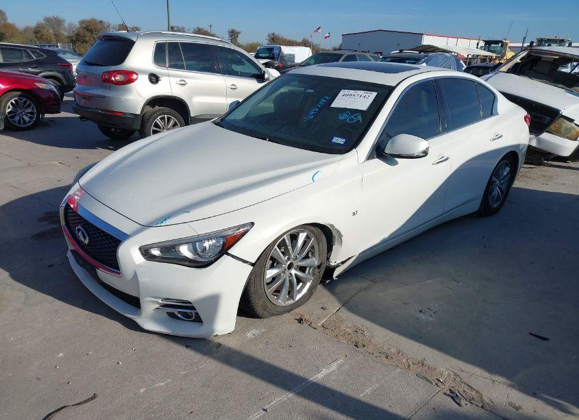 Photo 2 of 2015 Infiniti Q50 PREMIUM (VIN JN1BV7AP3FM338723)
