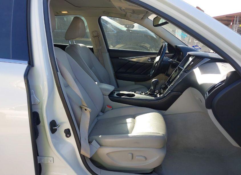 Photo 5 of 2015 Infiniti Q50 PREMIUM (VIN JN1BV7AP3FM338723)