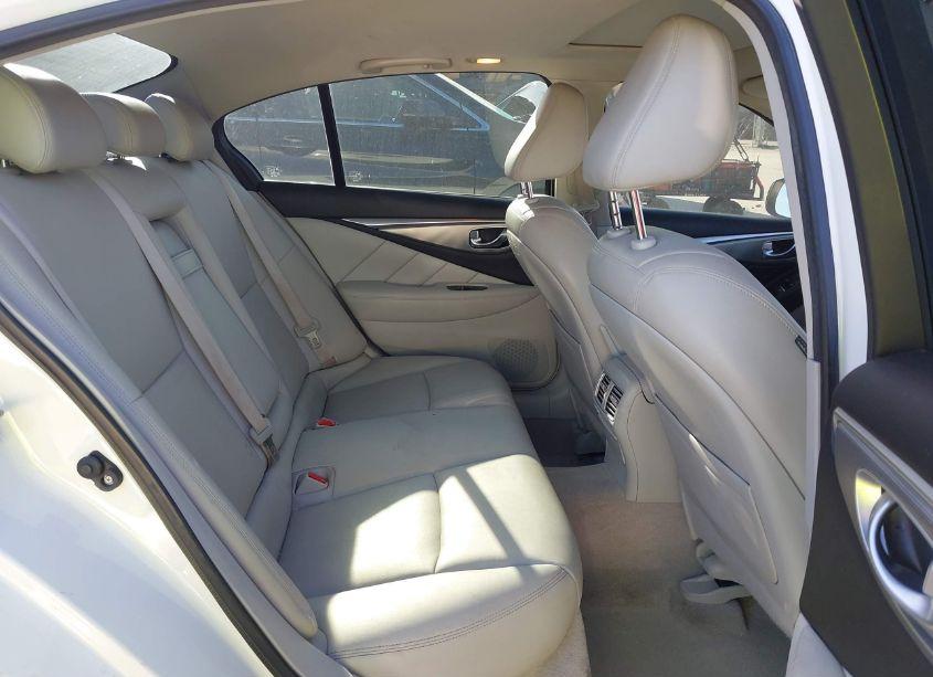 Photo 8 of 2015 Infiniti Q50 PREMIUM (VIN JN1BV7AP3FM338723)