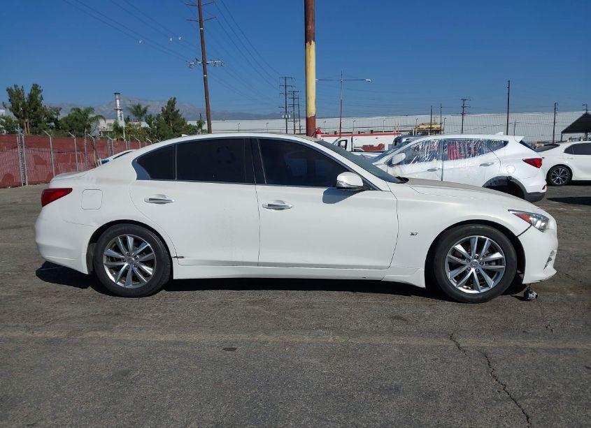 Photo 13 of 2015 Infiniti Q50 PREMIUM (VIN JN1BV7AP3FM348068)
