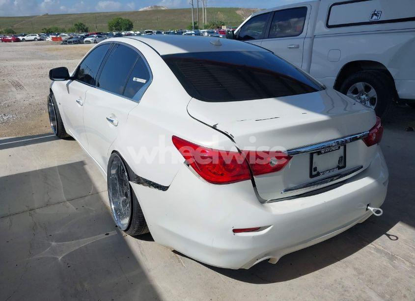 Photo 3 of 2014 Infiniti Q50 (VIN JN1BV7AP4EM672032)
