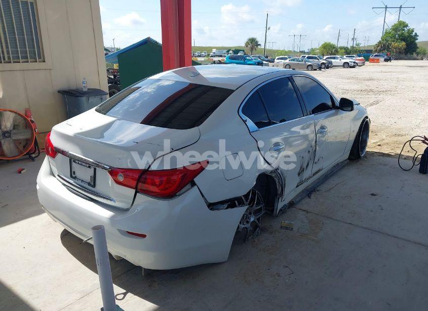Photo 4 of 2014 Infiniti Q50 (VIN JN1BV7AP4EM672032)