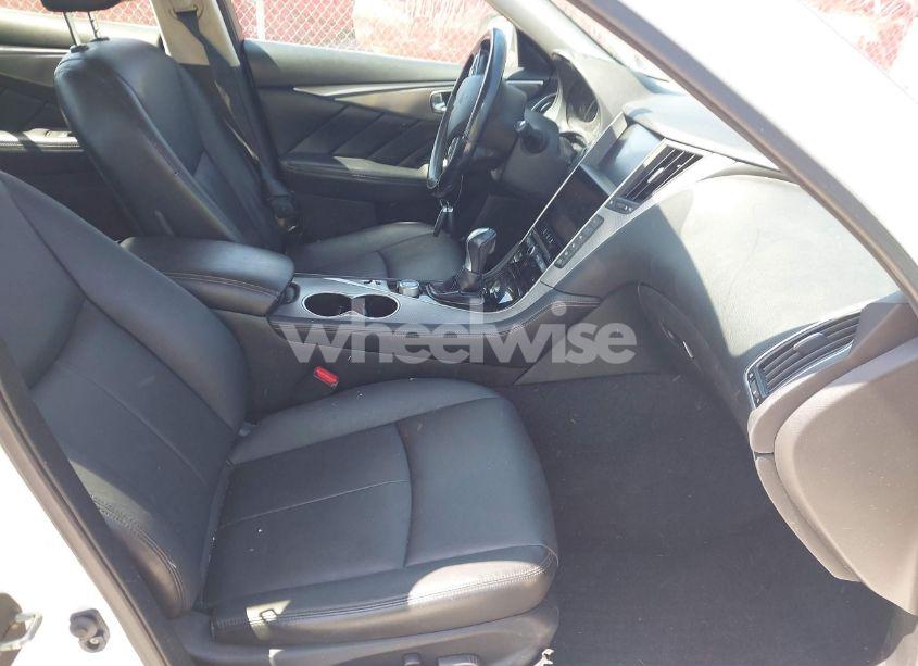 Photo 5 of 2015 Infiniti Q50 PREMIUM (VIN JN1BV7AP4FM339122)