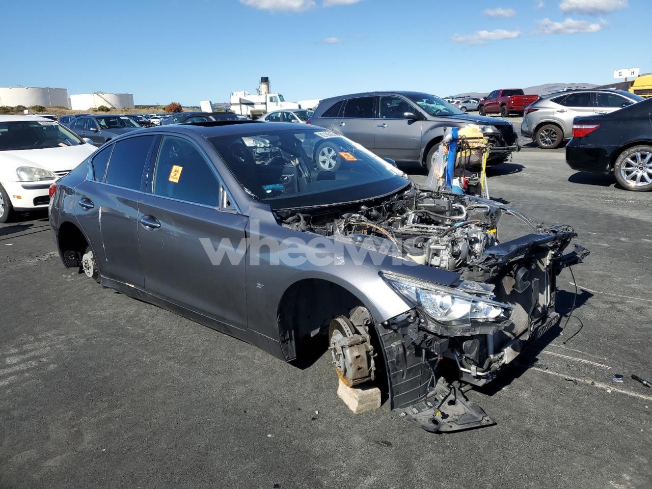 Photo 4 of 2015 INFINITI Q50 BASE N/A (VIN JN1BV7AP4FM349018)