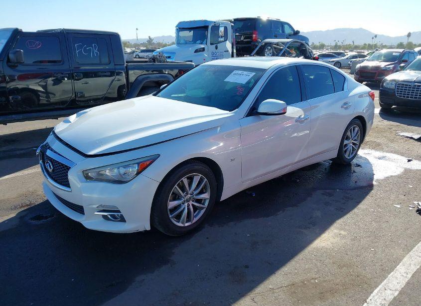 Photo 2 of 2015 Infiniti Q50 PREMIUM (VIN JN1BV7AP5FM333717)