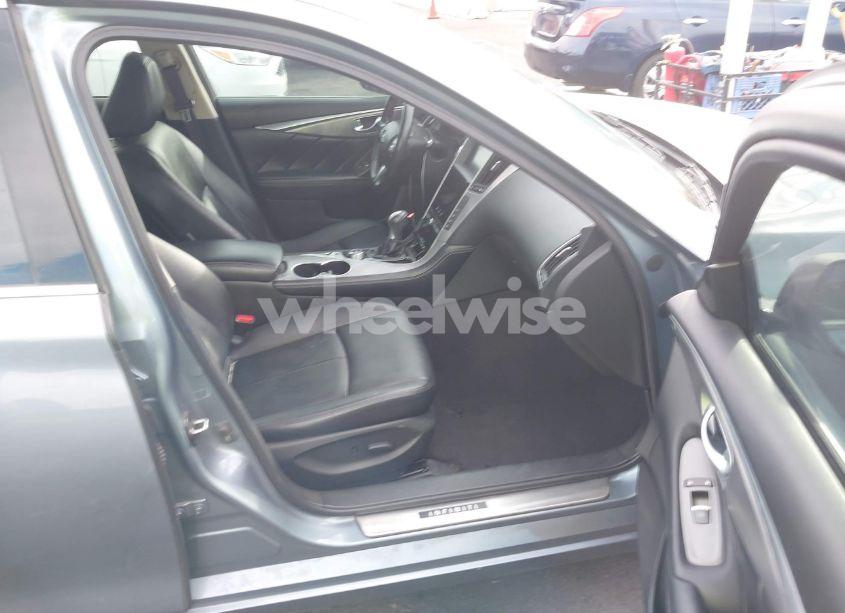 Photo 5 of 2015 Infiniti Q50 (VIN JN1BV7AP6FM333225)