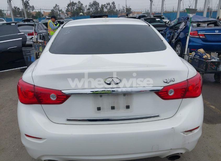 Photo 16 of 2015 Infiniti Q50 (VIN JN1BV7AP6FM342619)