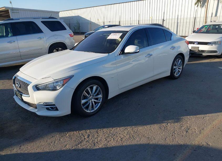 Photo 2 of 2015 Infiniti Q50 PREMIUM (VIN JN1BV7AP6FM351546)