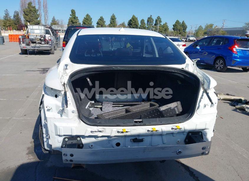 Photo 16 of 2015 Infiniti Q50 PREMIUM (VIN JN1BV7AP7FM334254)