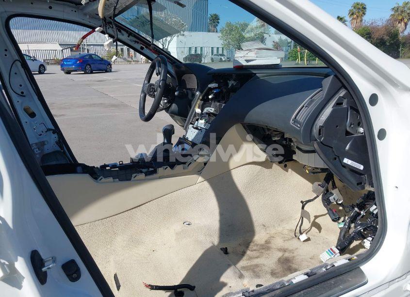 Photo 5 of 2015 Infiniti Q50 PREMIUM (VIN JN1BV7AP7FM334254)