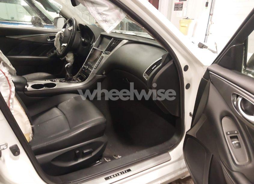 Photo 5 of 2015 Infiniti Q50 PREMIUM (VIN JN1BV7AP7FM347490)