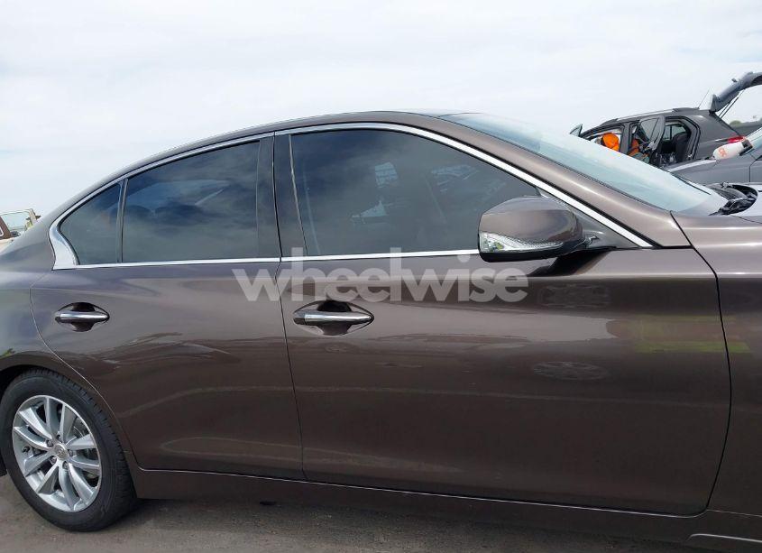 Photo 13 of 2015 Infiniti Q50 PREMIUM (VIN JN1BV7AP7FM349885)