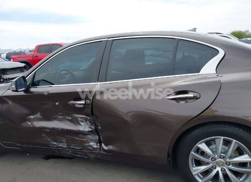 Photo 14 of 2015 Infiniti Q50 PREMIUM (VIN JN1BV7AP7FM349885)