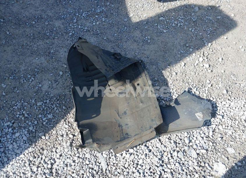 Photo 12 of 2015 Infiniti Q50 PREMIUM (VIN JN1BV7AP7FM352253)