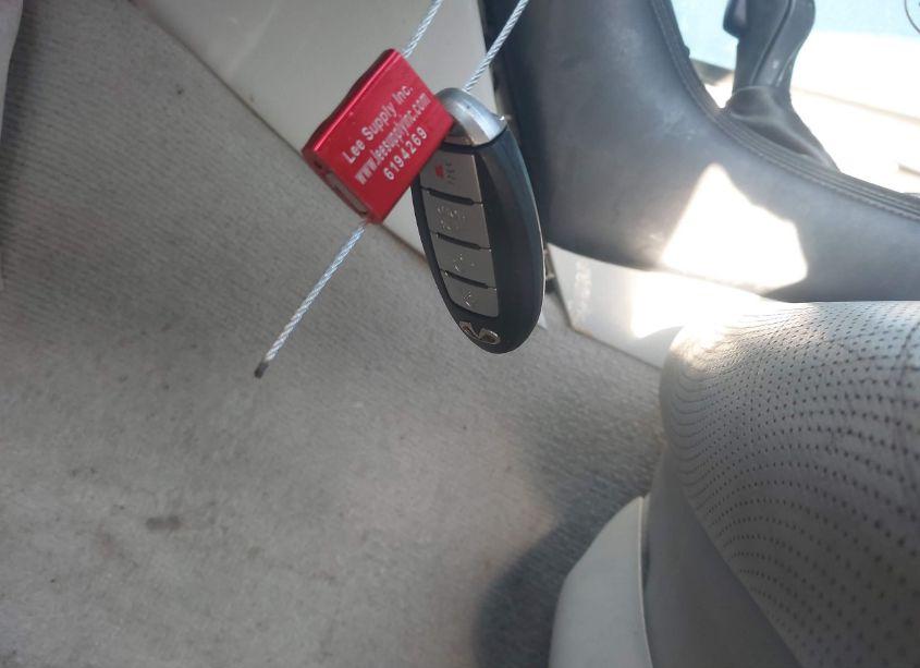 Photo 11 of 2015 Infiniti Q50 PREMIUM (VIN JN1BV7AP8FM330178)