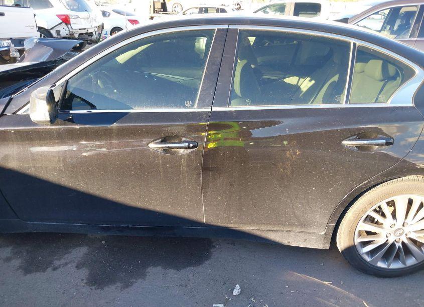 Photo 14 of 2015 Infiniti Q50 PREMIUM (VIN JN1BV7AP8FM330178)