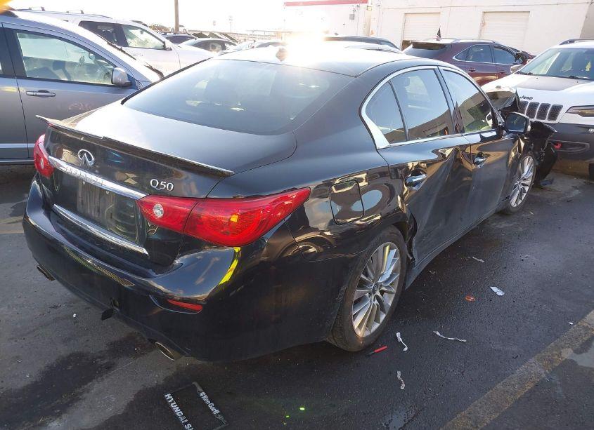 Photo 4 of 2015 Infiniti Q50 PREMIUM (VIN JN1BV7AP8FM330178)