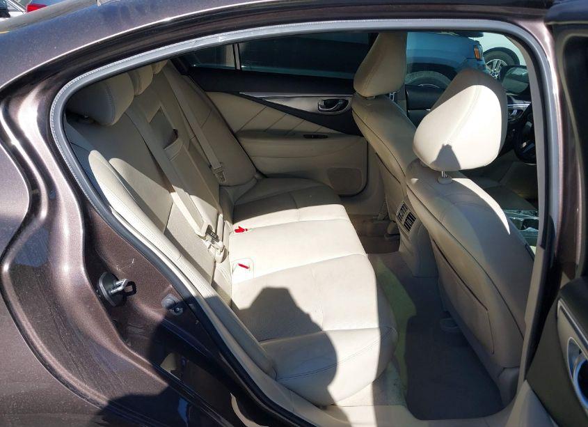 Photo 8 of 2015 Infiniti Q50 PREMIUM (VIN JN1BV7AP8FM352939)