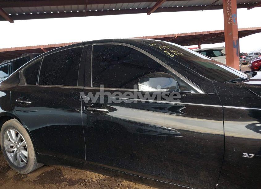 Photo 12 of 2015 Infiniti Q50 (VIN JN1BV7AP8FM354383)