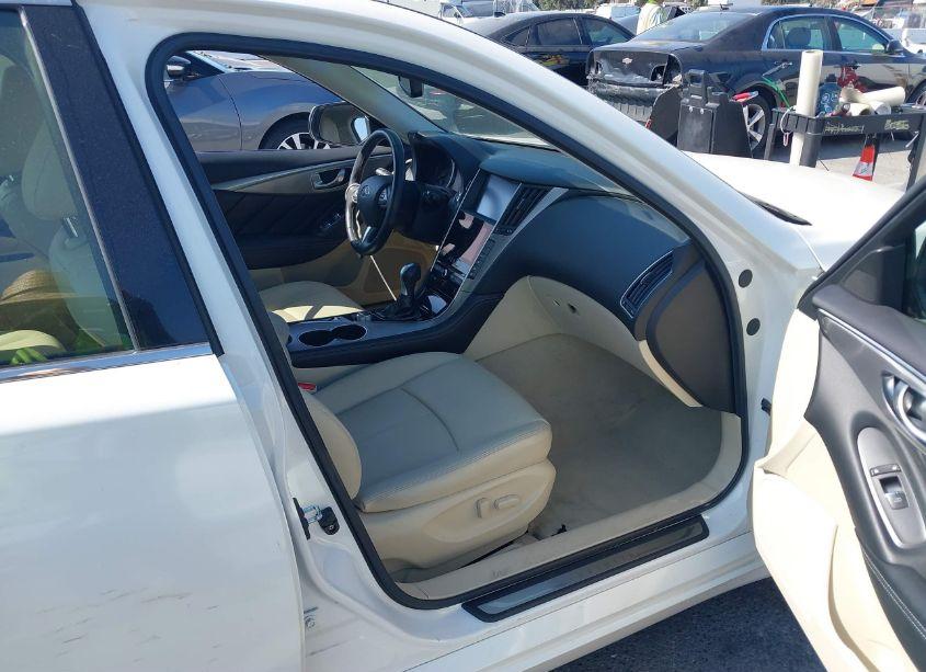 Photo 5 of 2014 Infiniti Q50 PREMIUM (VIN JN1BV7AP9EM677968)