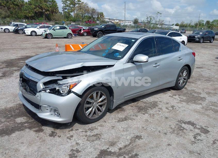 Photo 2 of 2014 Infiniti Q50 (VIN JN1BV7AP9EM690381)