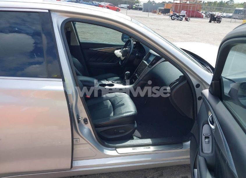 Photo 5 of 2014 Infiniti Q50 (VIN JN1BV7AP9EM690381)
