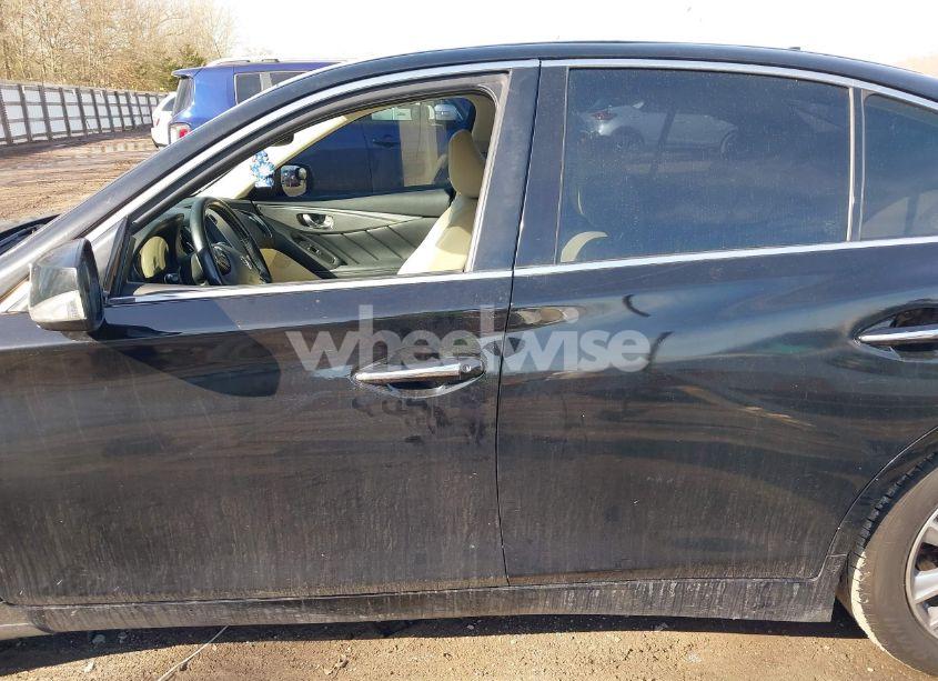 Photo 14 of 2015 Infiniti Q50 PREMIUM (VIN JN1BV7AP9FM330139)