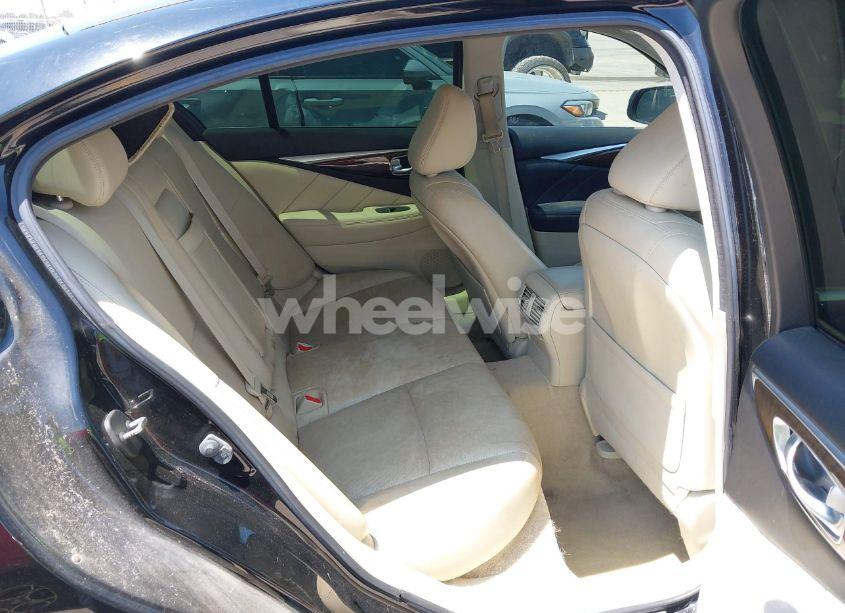 Photo 8 of 2015 Infiniti Q50 PREMIUM (VIN JN1BV7AP9FM335745)